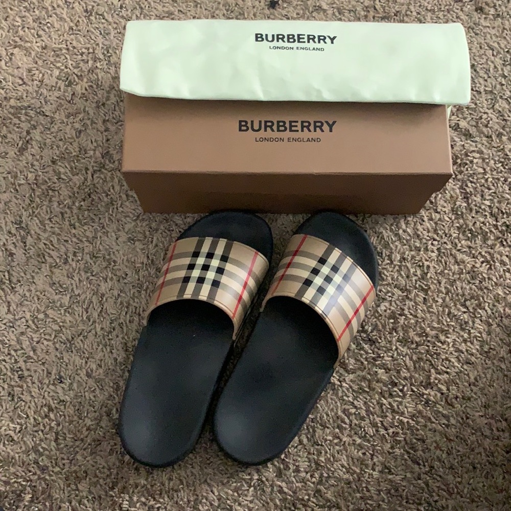 Burberry slides
